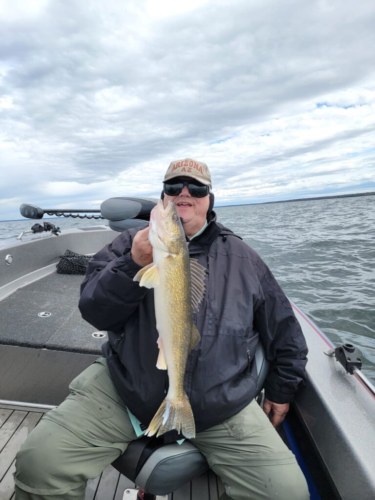 Leech-lake-Pikedale-Lodge-Longville-Minnesota